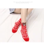 Lot 4 paires de chaussettes Noël pour femme – Chaudes et amusantes