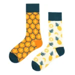 Chaussettes ananas dépareillées